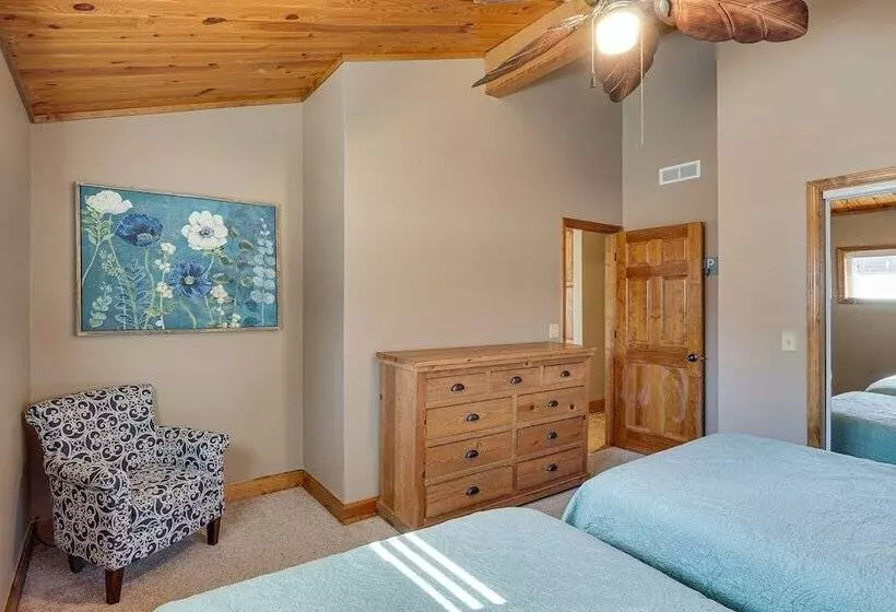 Private Dock: Lakefront Sunrise Beach Home