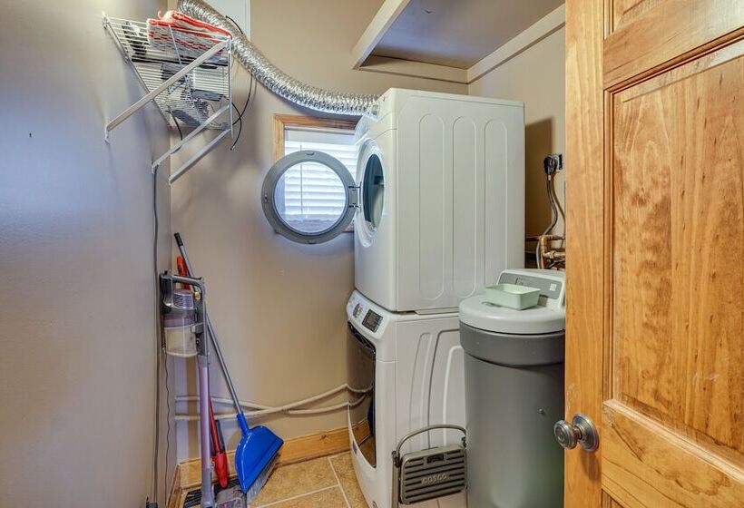 Private Dock: Lakefront Sunrise Beach Home