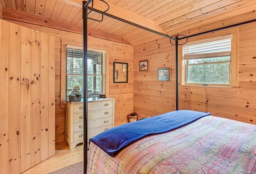 Lamoine Cabin W/ Deck ~ 16 Mi To Acadia Natl Park