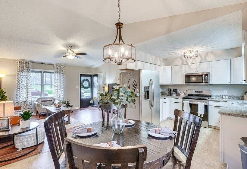 Mebane Home W/ Private Yard: Steps To Downtown!