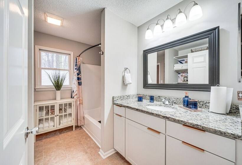 Mebane Home W/ Private Yard: Steps To Downtown!