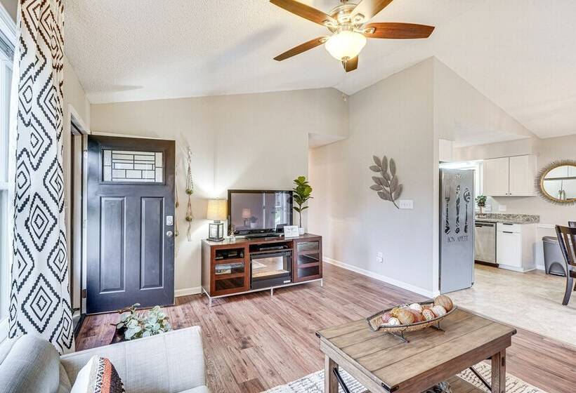 Mebane Home W/ Private Yard: Steps To Downtown!