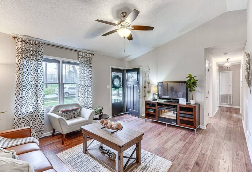 Mebane Home W/ Private Yard: Steps To Downtown!