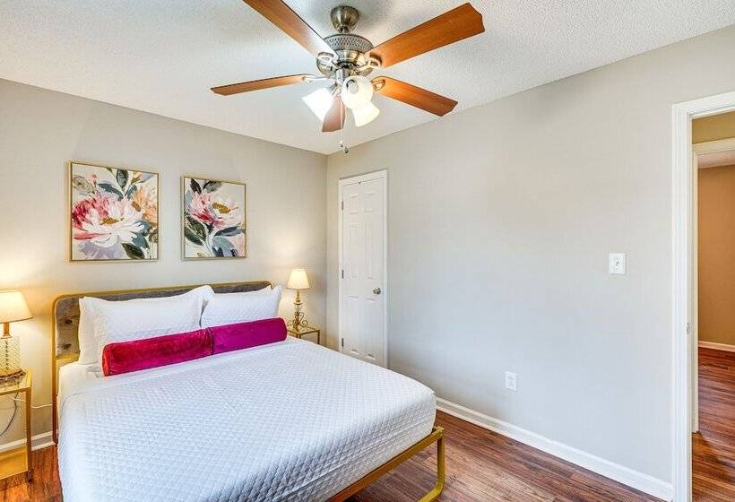 Mebane Home W/ Private Yard: Steps To Downtown!