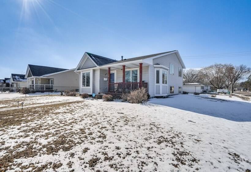 Minneapolis Family Home < 6 Mi To Boom Island Park