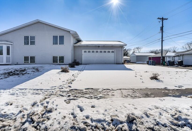 Minneapolis Family Home < 6 Mi To Boom Island Park