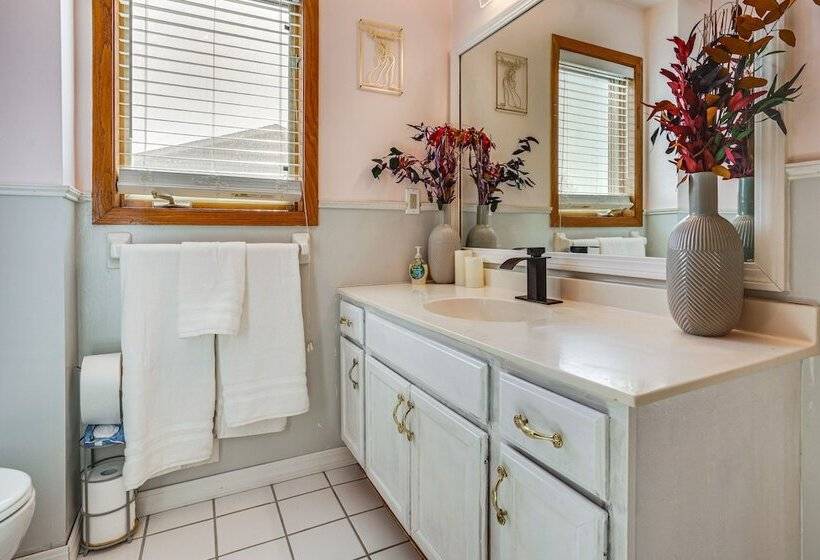 Minneapolis Family Home < 6 Mi To Boom Island Park