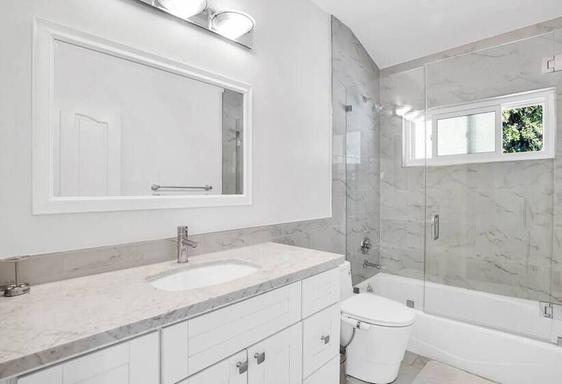 Pacific View By Avantstay Original Artist S Home