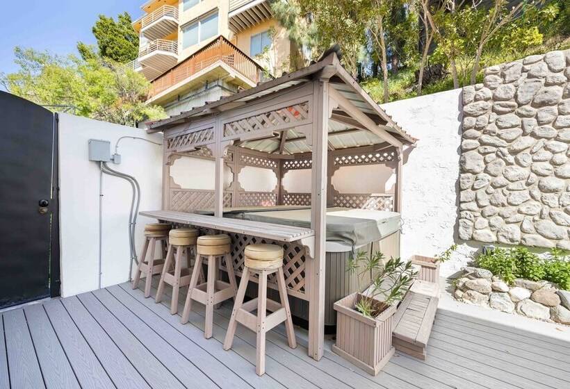 Pacific View By Avantstay Original Artist S Home