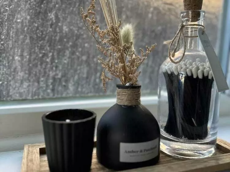 Residenssi 3 Bed House In Blackpool With Cinema & Hot Tub