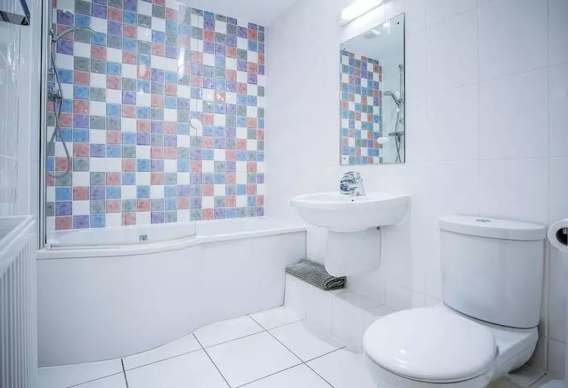 The Beachhouse   2 Bed Townhouse   Saundersfoot