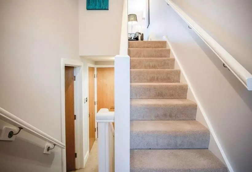 The Beachhouse   2 Bed Townhouse   Saundersfoot