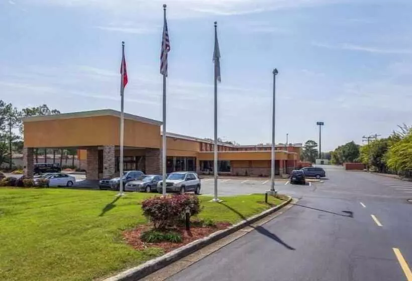 هتل Quality Inn & Suites Chattanooga East Ridge