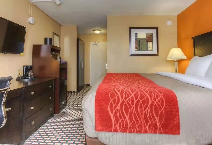 هتل Quality Inn & Suites Chattanooga East Ridge