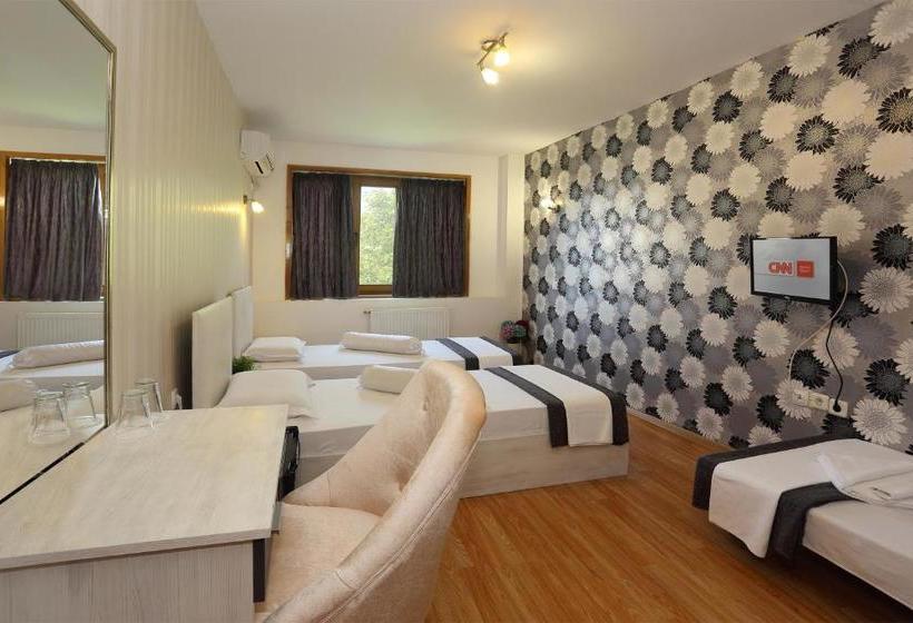 호스텔 Family Hotel Amor