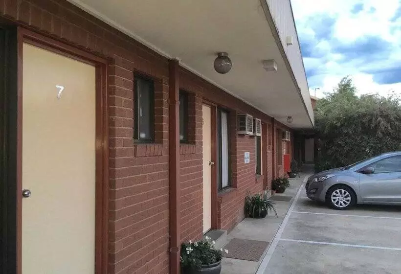 Albury Central Motel