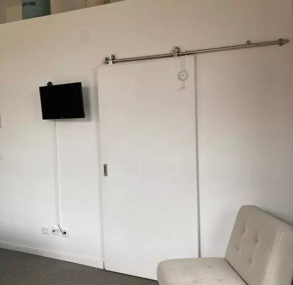 Day Off Suite&hostel