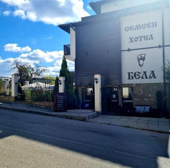 Family Hotel Bela