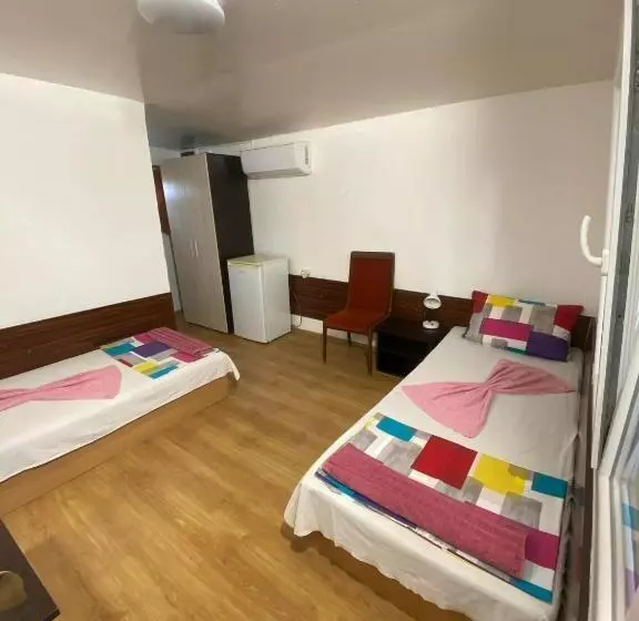 Family Hotel Julian