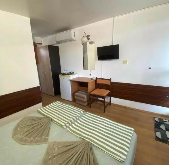 Family Hotel Julian