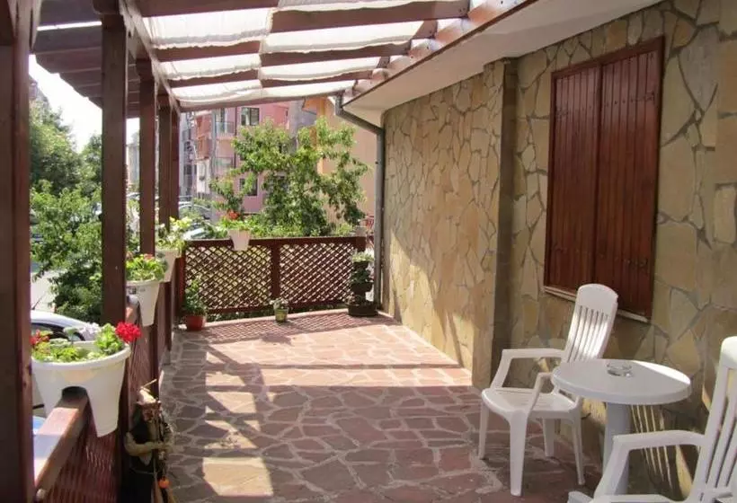 هتل House Sofia