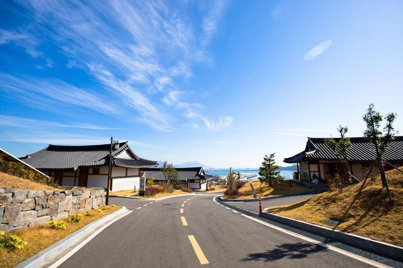 Hanok Hotel Odongjae