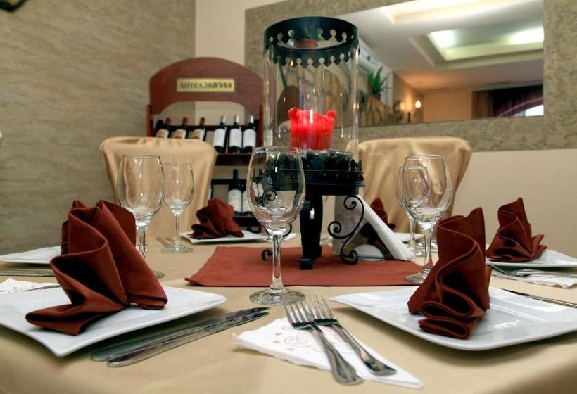 Family Hotel The Castle