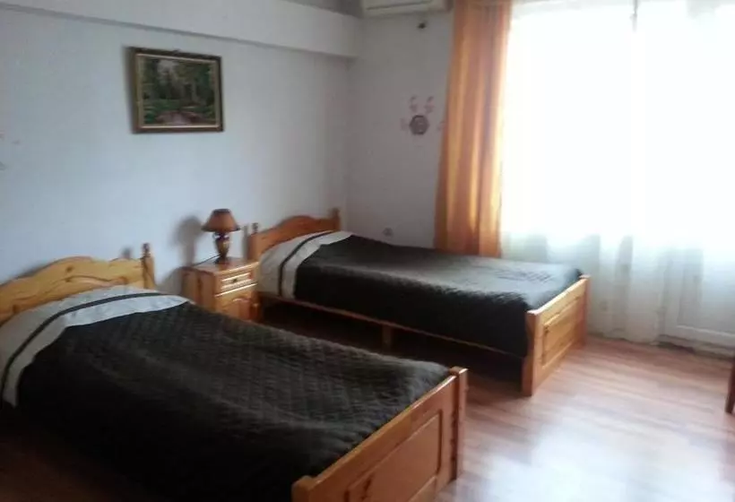 هتل Guest House Deloni