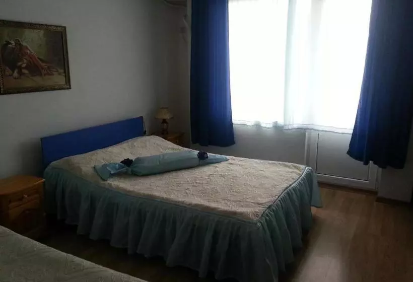هتل Guest House Deloni