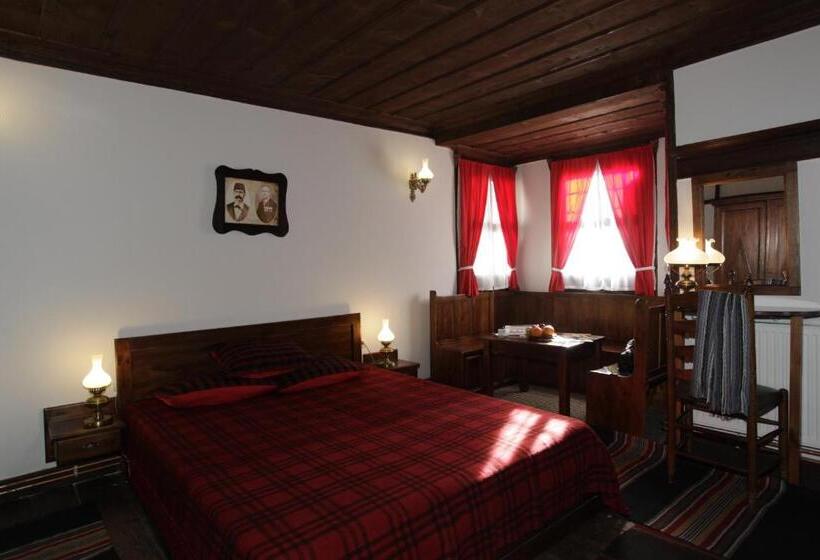 בית מלון כפרי Djudjeva Kyshta