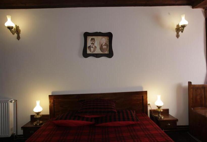 בית מלון כפרי Djudjeva Kyshta