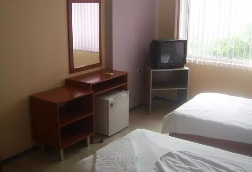 هتل Zara Rooms
