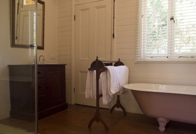 فندق Hillview Heritage Estate