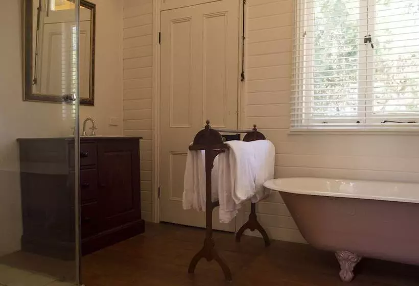ホテル Hillview Heritage Estate