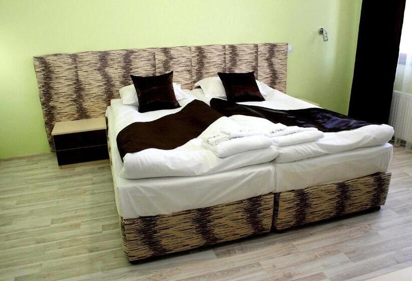 ホテル Incanto Family