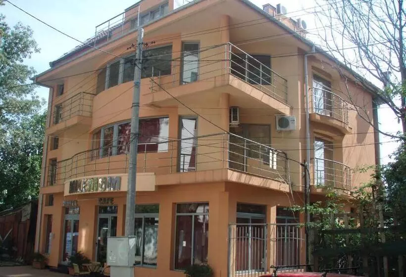 Hotel Milenium