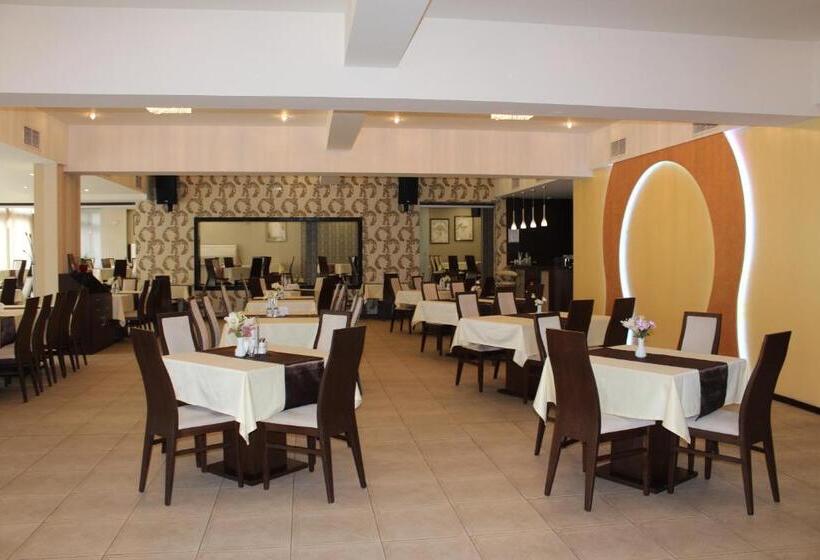 ホテル Teodora Palace