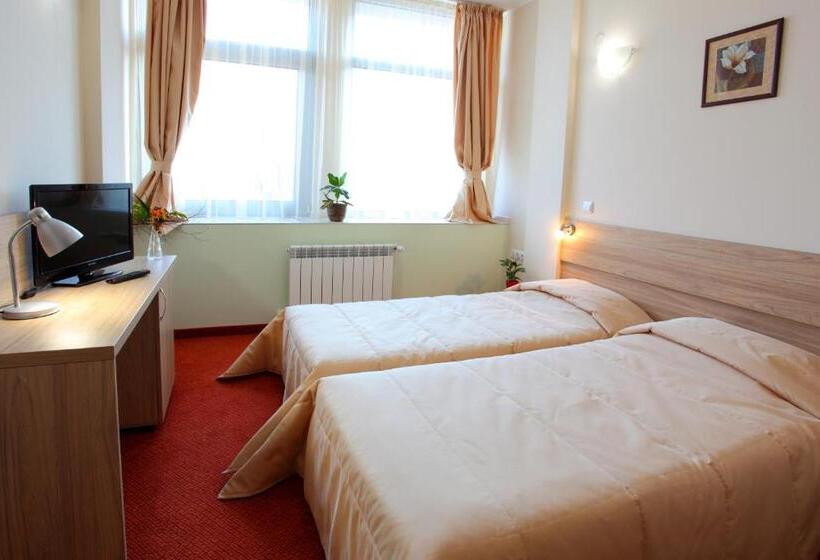 ホテル Teodora Palace