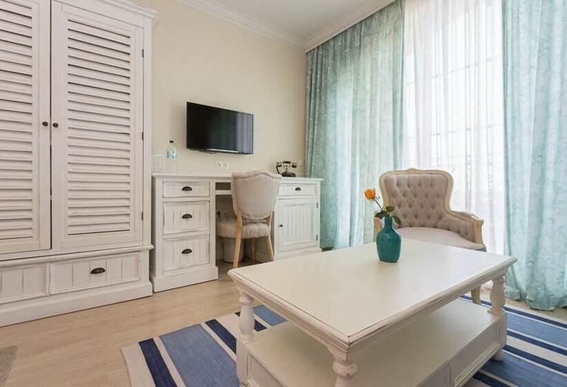 هتل Therma Palace Mineral Pool & Spa & All Inclusive