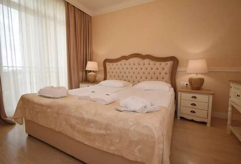 ホテル Therma Palace   Mineral Pool & Spa & All Inclusive