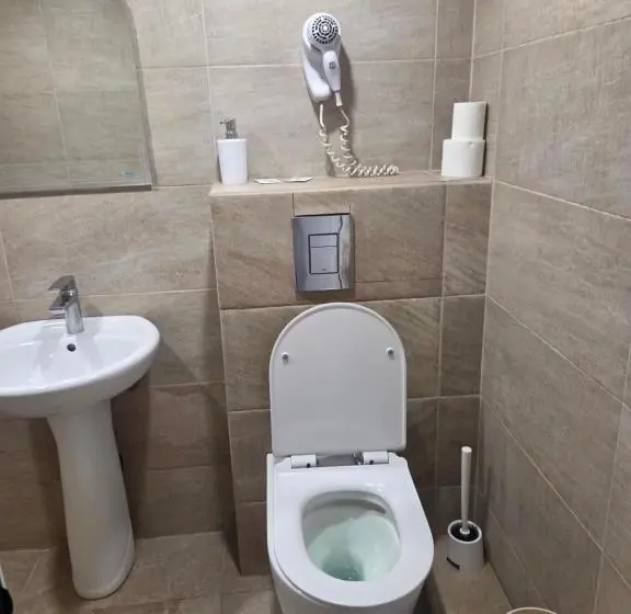 هتل Zara Rooms