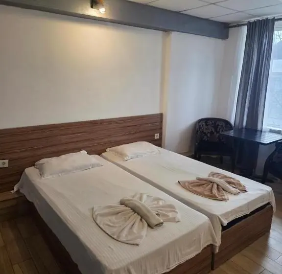 هتل Zara Rooms
