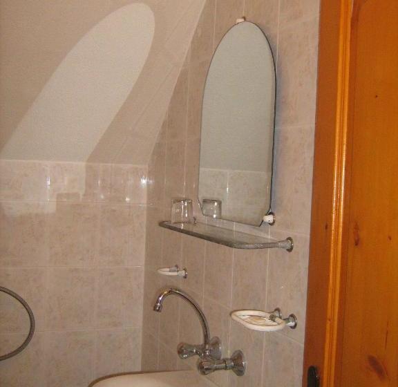 إقامة Victoria Sinemorets Guest House