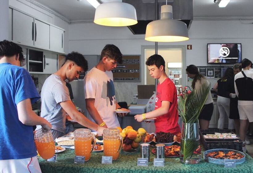 Sant Jordi Hostels Lisbon