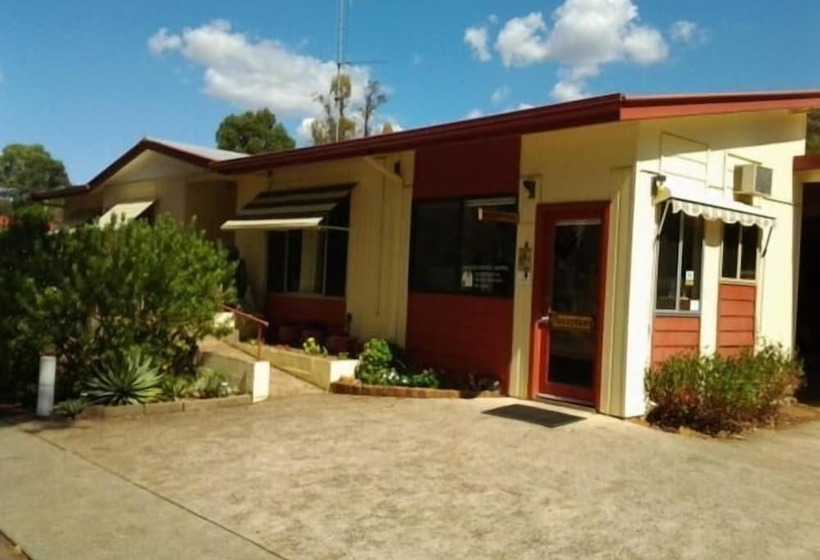 Wagon Wheel Motel & Units