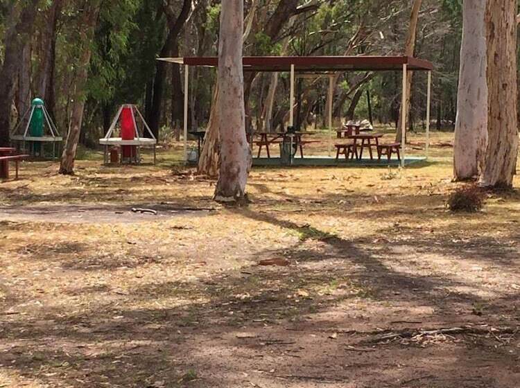 Wagon Wheel Motel & Units