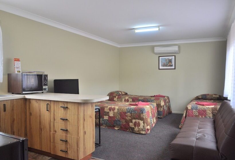 Wagon Wheel Motel & Units