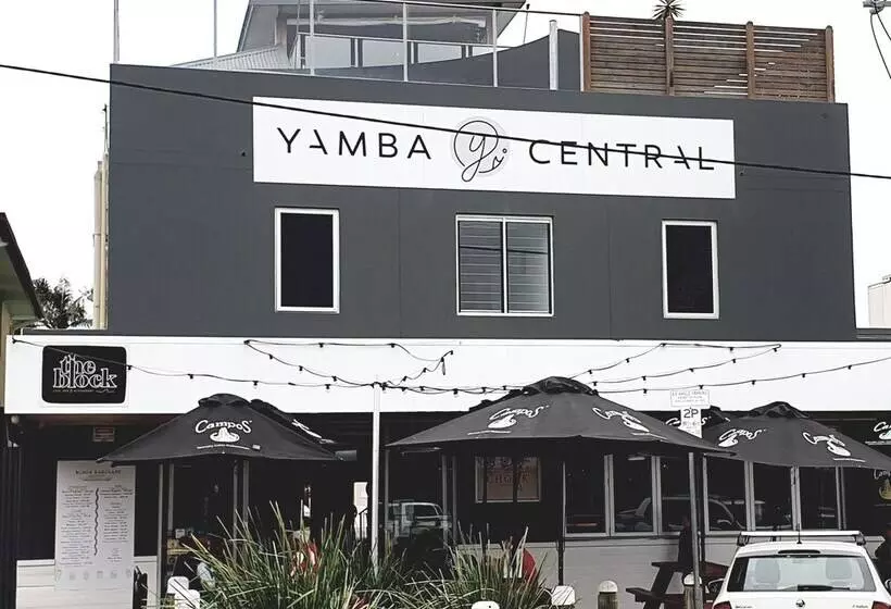 Retkeilymaja Yamba Central