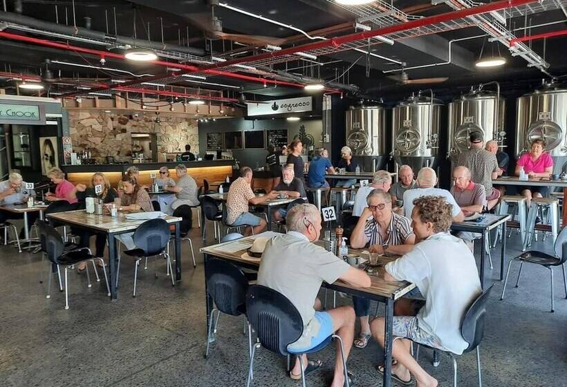 Auberge Hôtelière Yamba Central