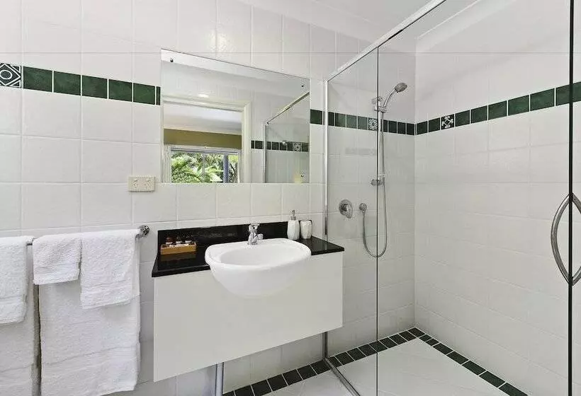 Azura Beach House B&b